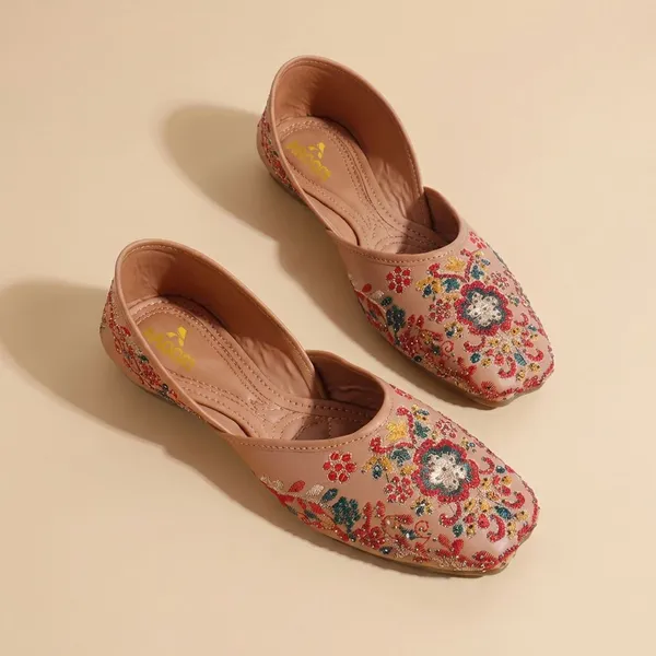 Tan_Elegant_Embroidered_Ethnic_Jutti_With_Floral_Detailing_And_Comfortable_Flat_Sole