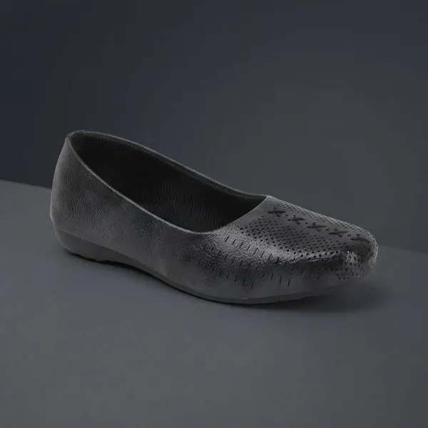 Black_Elegant_Womens_Comfortable_Flats_With_Stitch_Detailing