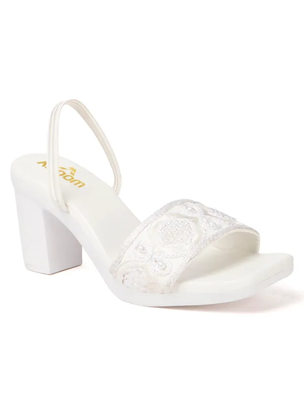White_Ethnic_Block_Heeled_Sandals_With_Back_Strap_And_Pearl_Embroidery_For_Festive_And_Traditional_Outfits