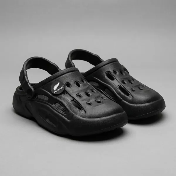Black_Lightweight_Eva_Clog_Men_Sandals_With_Adjustable_Back_Strap_And_Anti_Skid_Sole_For_Daily_Comfort