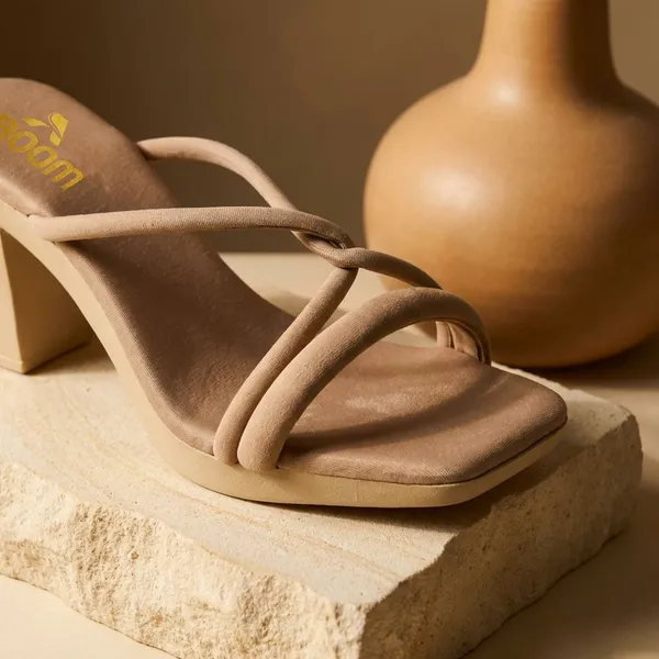Chiku_Chiku_Synthetic_Casual_3_Inch_Heel_Sandal_For_Women