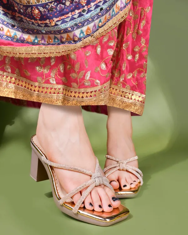 Peach_Peach_Synthetic_Casual_3_Inch_Heel_Sandal_For_Women