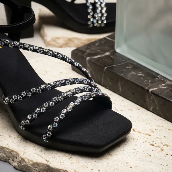 Black_Elegant_Block_Heels_With_Sparkling_Rhinestone_Straps_And_Comfortable_Fit_For_Party_And_Festive_Wear