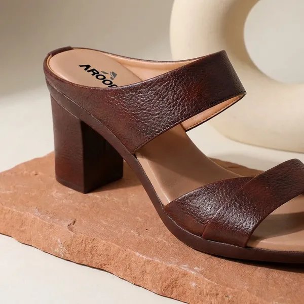 Brown_Trendy_Dual_Strap_Block_Heel_Sandal_For_Women_With_Comfortable_Cushion_Sole