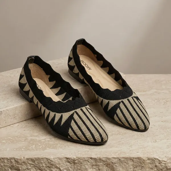 Black_Trendy_Knitted_Ballerina_Flats_For_Women_With_Flexible_Sole_And_Breathable_Comfort