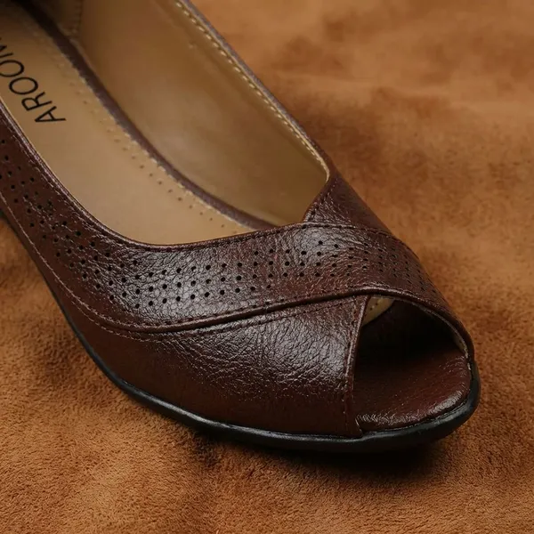 Brown_Elegant_Womens_Slip_On_15_Inch_Ballerina_Flats_With_Textured,_Cushioned_Insole_And_Embellished_Centerpiece_Perfect_For_Daily_Wear