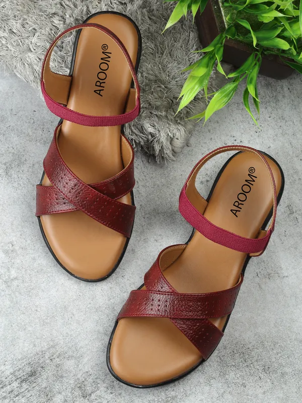 Red_Stylish_Womens_Criss_Cross_Strap_Sandal_With_Cushioned_Insole_And_Low_Heel_For_Daily_Comfort