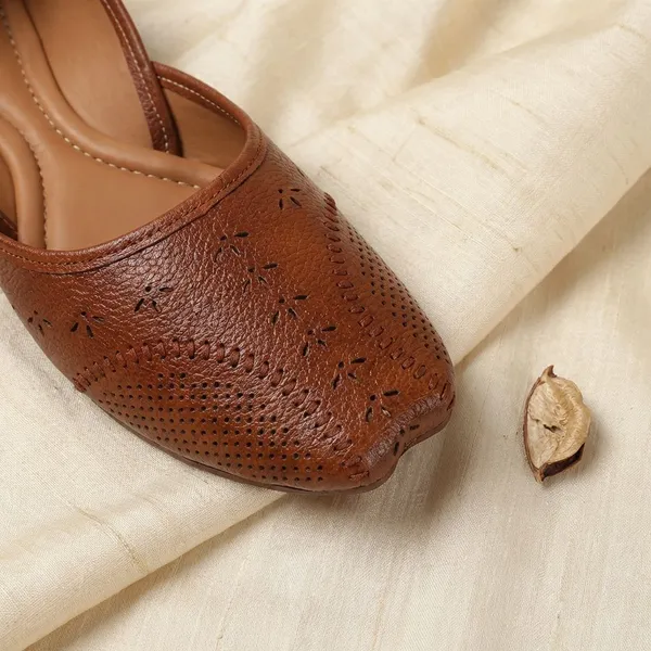 Tan_Elegant_Textured_Synthetic_Heel_Leather_Juttis_With_Square_Toe_&_Perforated_Design