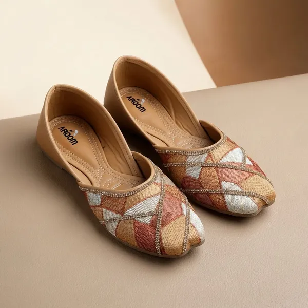 Tan_Trendy_Embroidered_Womens_Ethnic_Jutti_With_Comfortable_Insole_And_Traditional_Craft_Detailing