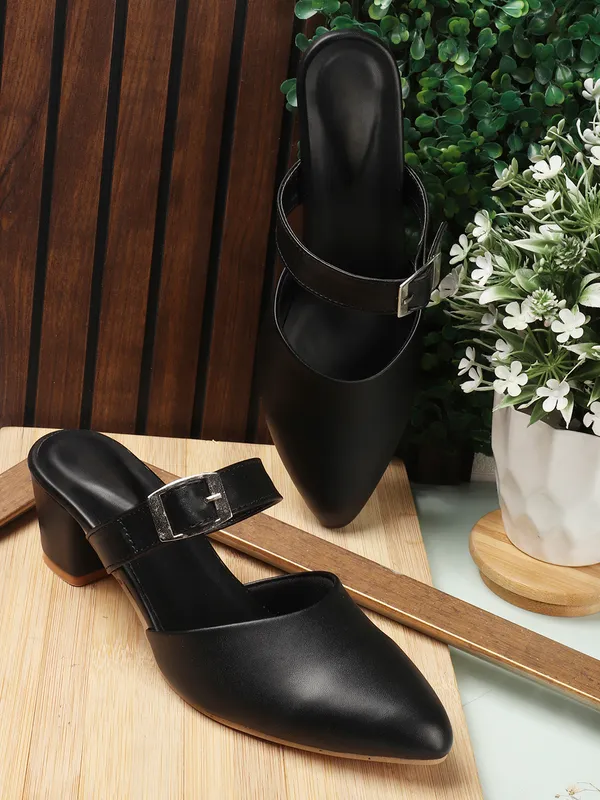 Black_Stylish_Block_Heel_Mules_For_Women_With_Adjustable_Buckle_Strap_And_Comfortable_Design