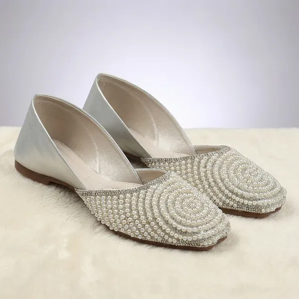 Silver_Stylish_Pearl_Embellished_Womens_Flats_For_Festive,_Ethnic,_And_Party_Wear