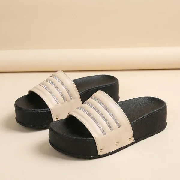 Cream_Trendy_And_Black_Platform_Sliders_With_Rhinestone_Straps_For_Women