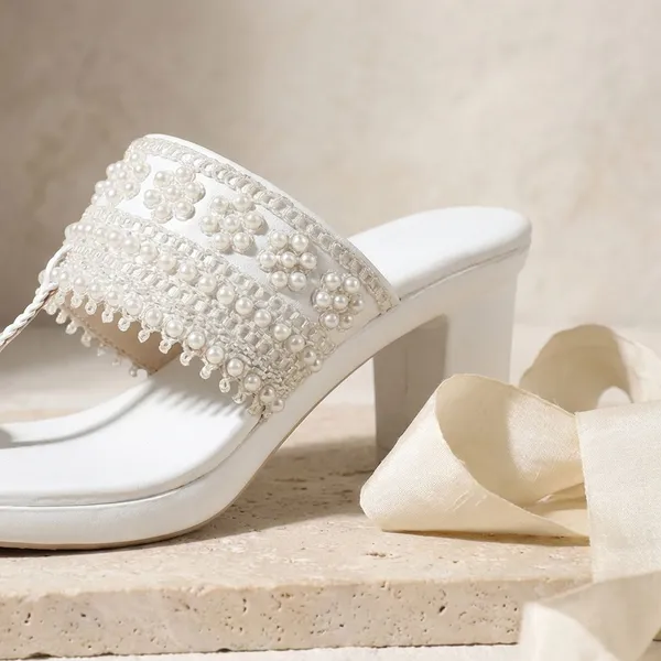White_White_Synthetic_Casual_3_Inch_Heel_Sandal_For_Women