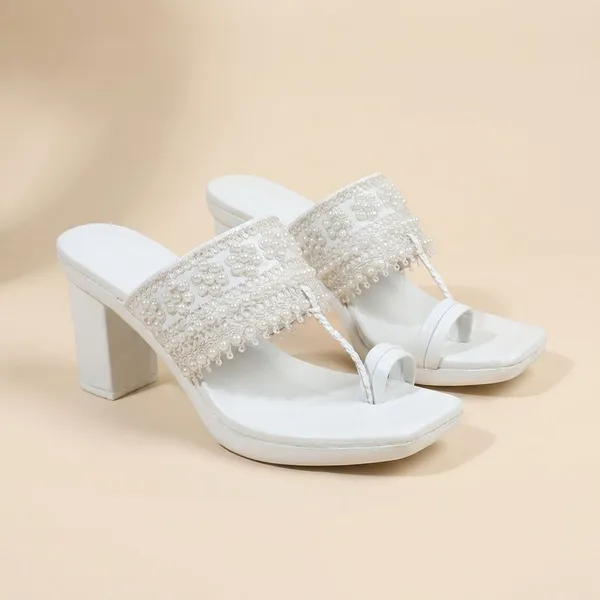 White_White_Synthetic_Casual_3_Inch_Heel_Sandal_For_Women