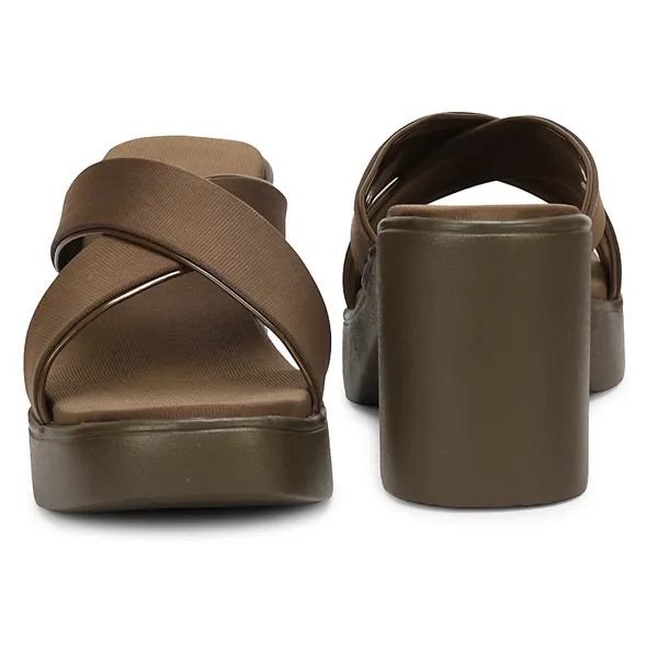 Add_a_touch_of_elegance_and_comfort_to_your_everyday_style_with_these_stylish_heel_sandals