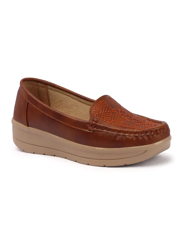 Aroom_Women�s_Textured_Comfort_Loafers