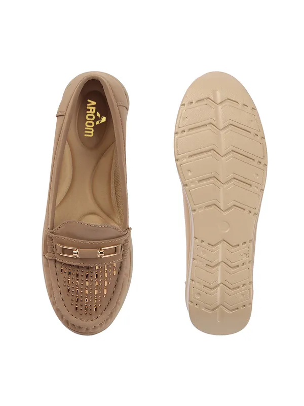 Womens_Embellished_Comfort_Loafers_Stylish_Slip-On_Casual_Shoes