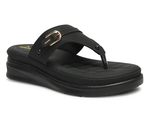 Add_a_touch_of_elegance_and_comfort_to_your_everyday_style_with_these_stylish_wedge_heel_sandals