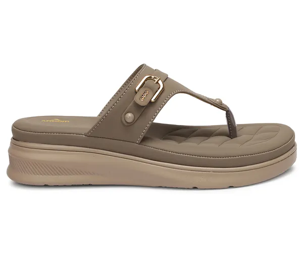 Add_a_touch_of_elegance_and_comfort_to_your_everyday_style_with_these_stylish_wedge_heel_sandals