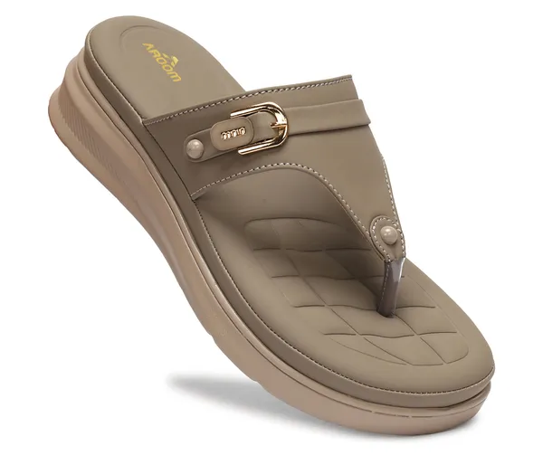 Add_a_touch_of_elegance_and_comfort_to_your_everyday_style_with_these_stylish_wedge_heel_sandals