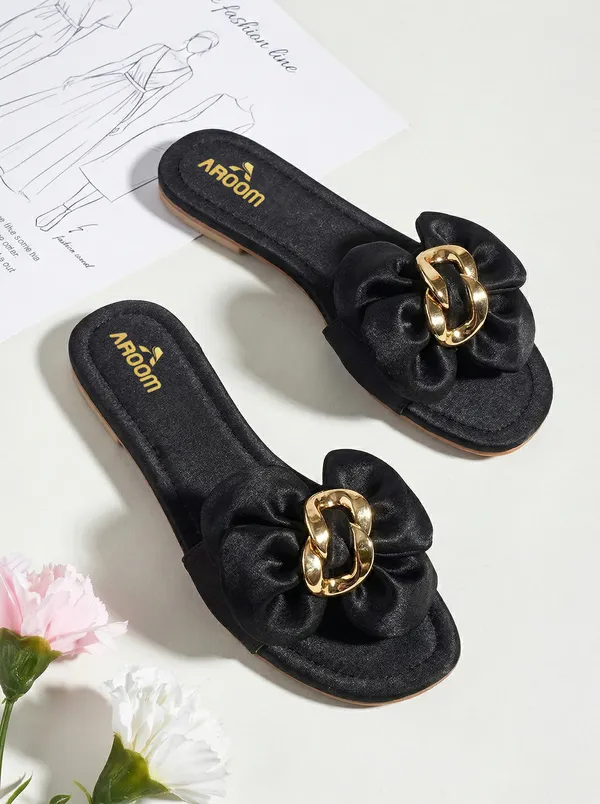 Elegant_Slip-On_Flats_with_Bow_&_Gold_Chain_Detail