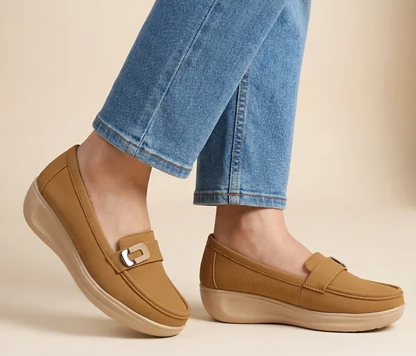 Step_into_effortless_style_and_all-day_comfort_with_these_elegant_wedge_heel_loafers