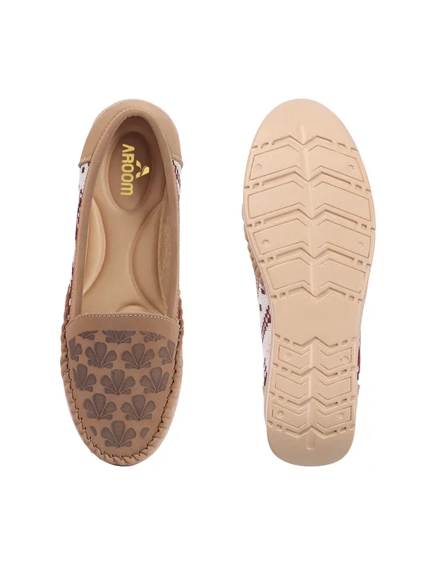 Womens_Printed_Comfort_Loafers_Stylish_Slip-On_Casual_Shoes