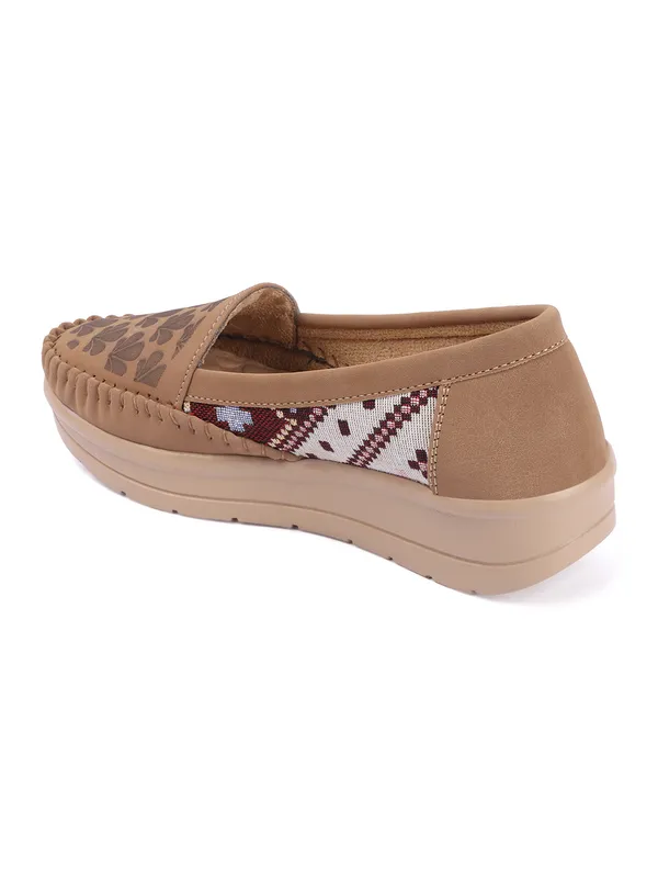 Womens_Printed_Comfort_Loafers_Stylish_Slip-On_Casual_Shoes