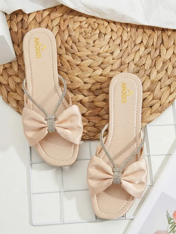 Stylish_Bow_Embellished_Flat_Slip-On_Sandals_for_Women