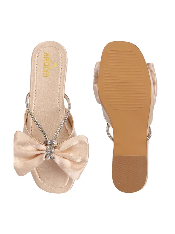 Stylish_Bow_Embellished_Flat_Slip-On_Sandals_for_Women