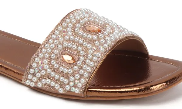 Aroom_Women�s_Pearl_Embellished_Ethnic_Slide_Sandals