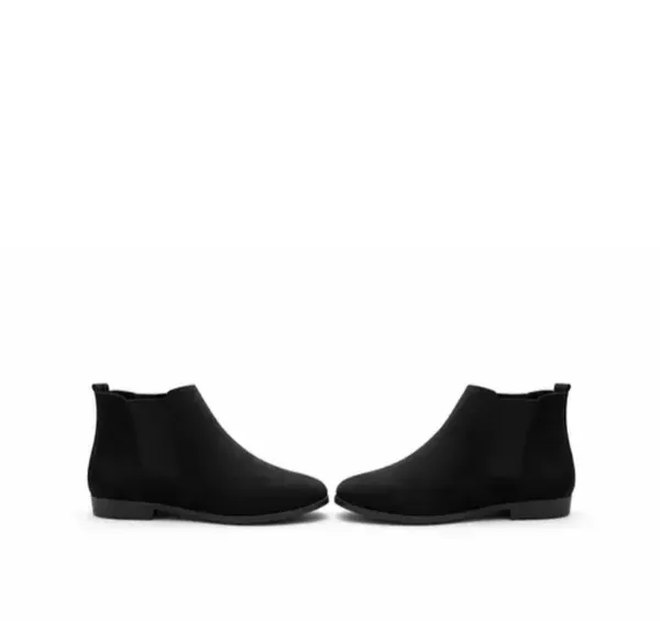 Men_Black_Suede_Chelsea_Boots