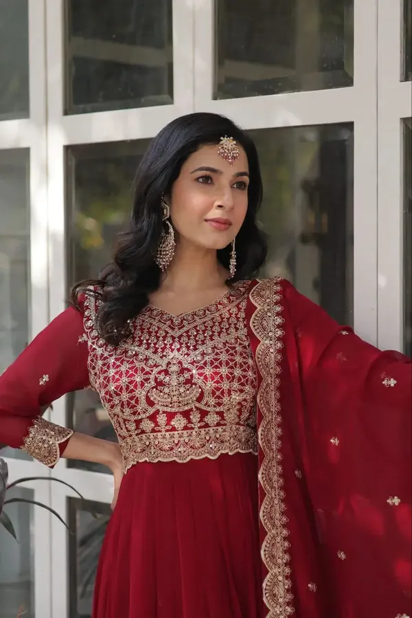 Falu_Red_Georgette_Gown_Embroidery_Work_With_Dupatta_For_Women