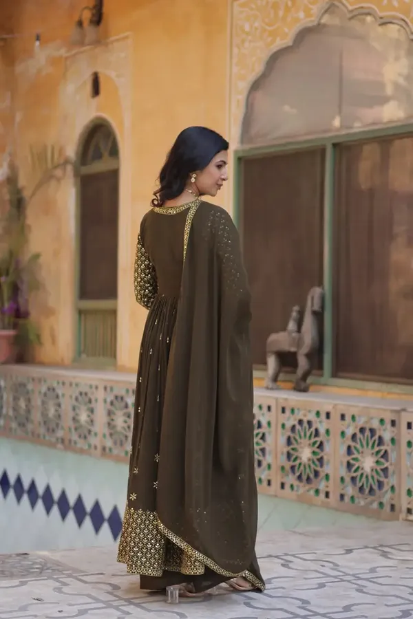 Rangoon_Green_Georgette_Sequins_Embroidery_Work_Front_Cut_Gown_And_Dupatta_For_Women