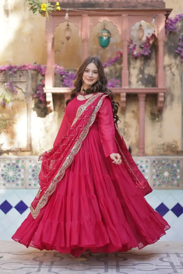 Light_Red_Georgette_Fully_Flair_Gown_With_Embroidery_Work_Dupatta_For_Women