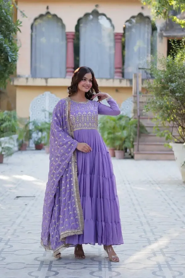 Light_Purple_Georgette_Fully_Flair_Gown_With_Embroidery_Work_And_Heavy_Dupatta_For_Women