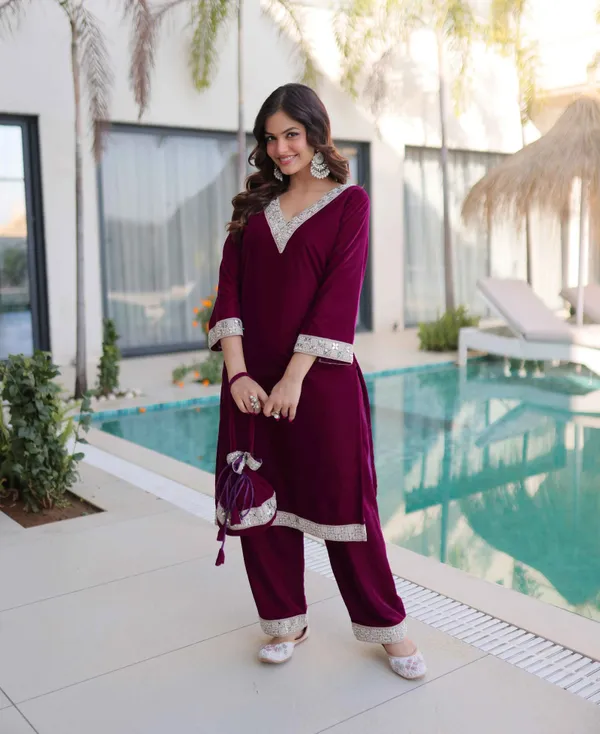 Wine_Mirror_Embroidery_Suit_With_Batwa_For_Women