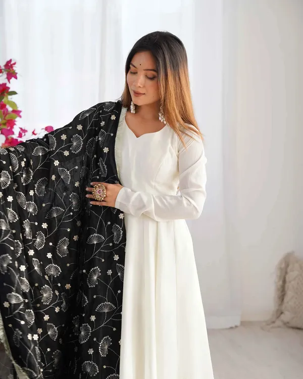Black_And_Off_White_Vichitra_Silk_Gown_With_Heavy_Embroidery_Work_Dupatta_For_Women