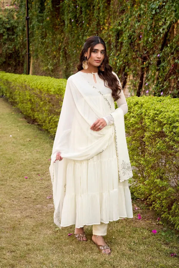 Pearl_White_Flared_Gown_With_Foil_Work_For_Women