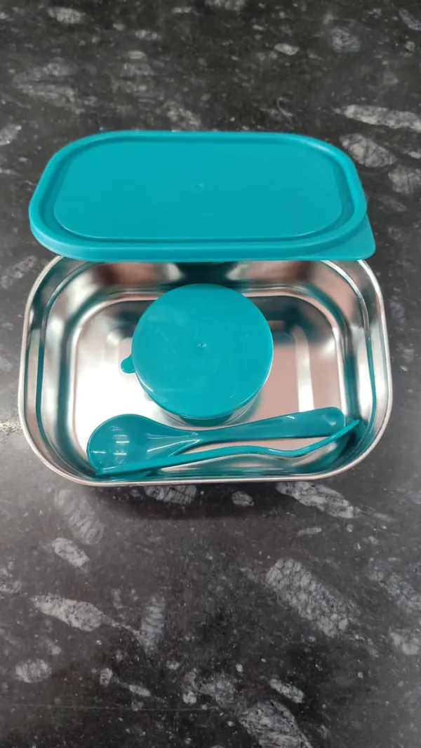 Stainless_Steel_Square_Lunch_Box_With_Turquoise_Lid_And_Spoon