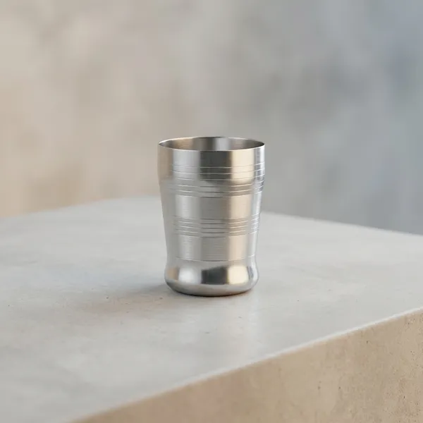 Stainless_Steel_Designer_Glass_With_Horizontal_Line_Pattern