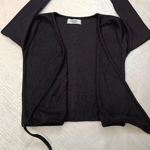 Black_Premium_Top_For_Women