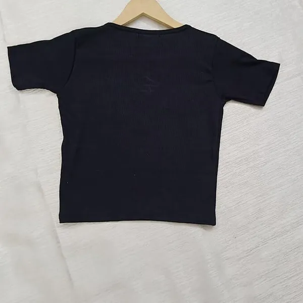 Black_Premium_Top_For_Women