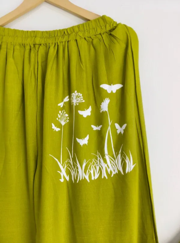 Light_Green_Premium_Apparel_Set_For_Women