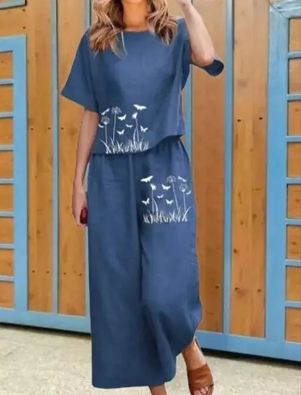 Blue_Premium_Apparel_Set_For_Women