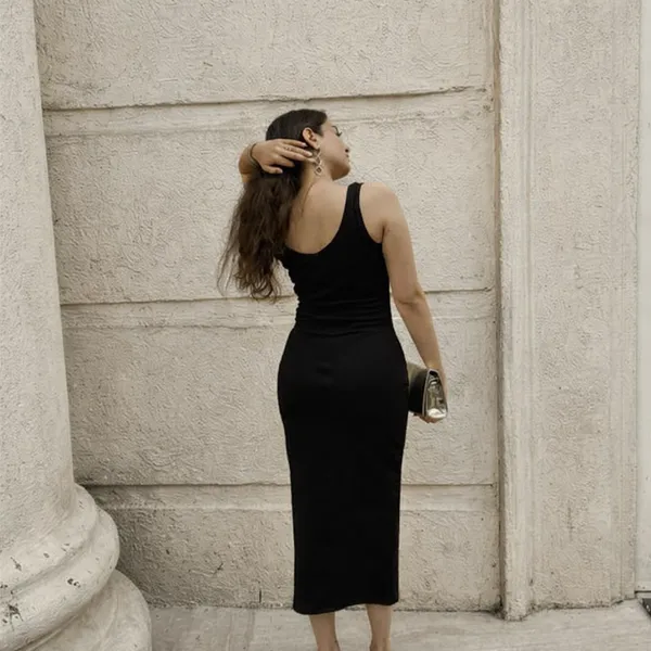 Black_Premium_Quality_V_Neck_Dress_For_Women