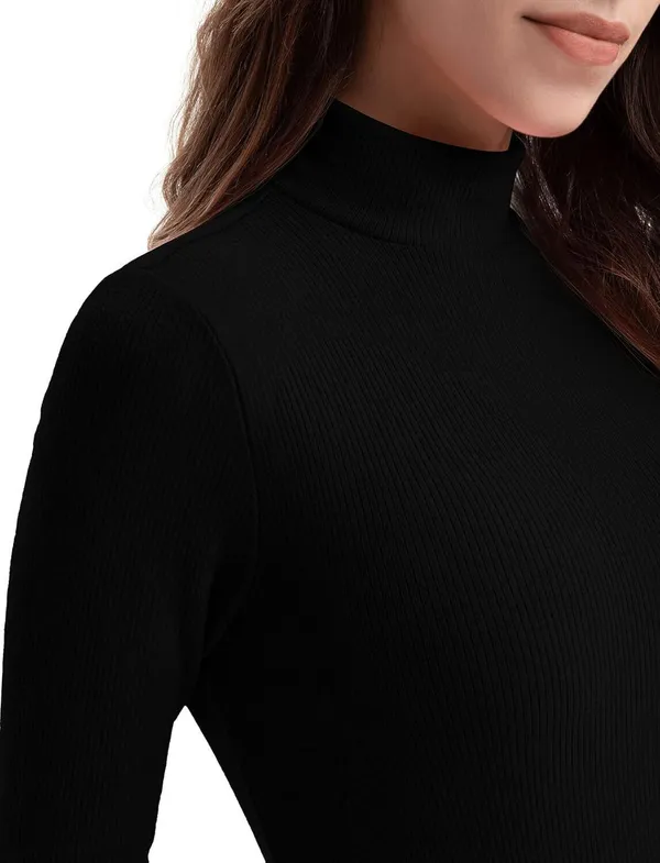 Black_And_White_Premium_Sweater_For_Women
