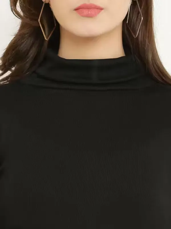 Black_Premium_Sweater_For_Women