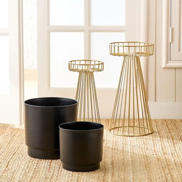 Gold_Metal_Planter_Stand_For_Home_Decor_(Pack_of_2)