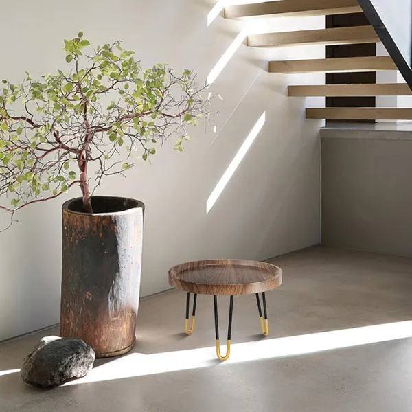 Black_Metal_Planter_Stand_For_Home_Decor